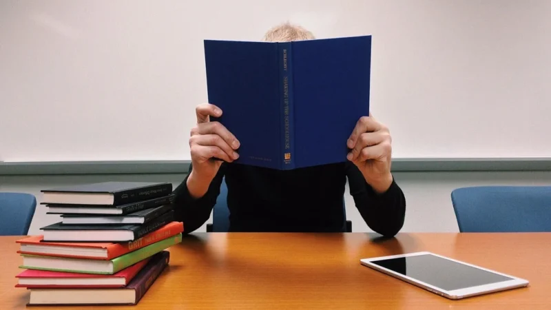 Nowoczesne technologie w polskich szkołach – szansa czy zagrożenie?